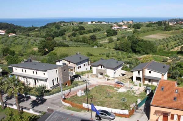 casa indipendente in vendita a Francavilla al Mare