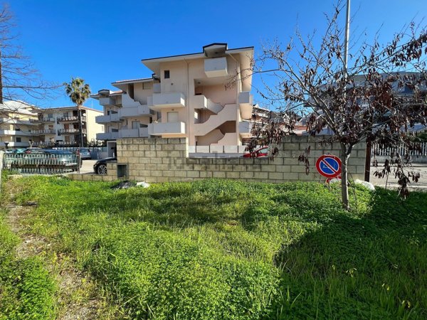 casa indipendente in vendita a Francavilla al Mare