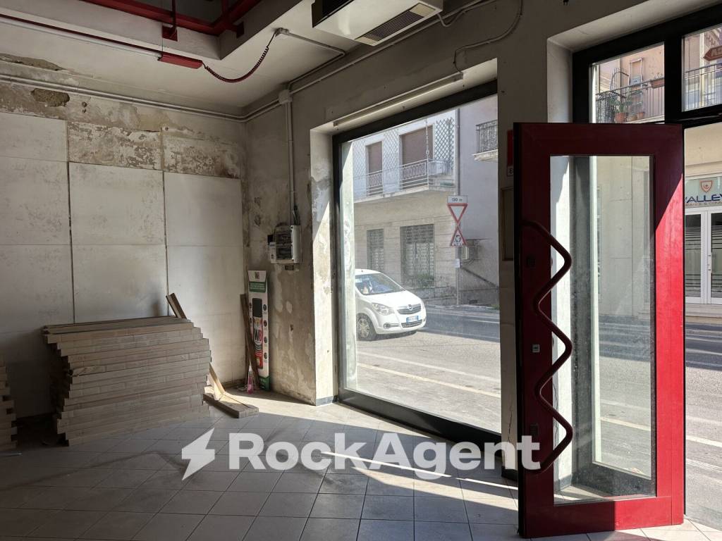 negozio in vendita a Francavilla al Mare