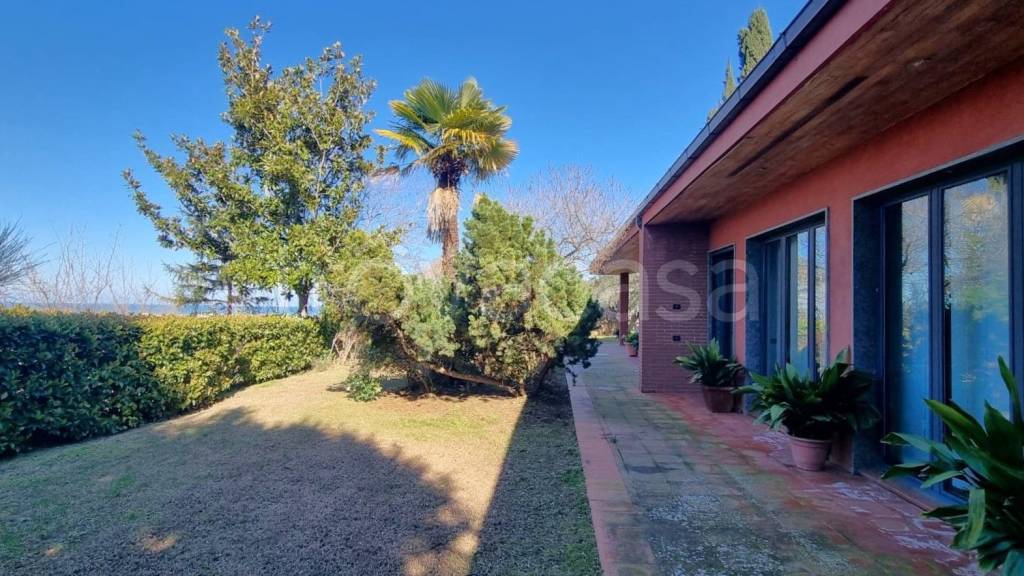 casa indipendente in vendita a Francavilla al Mare in zona Valle Anzuca