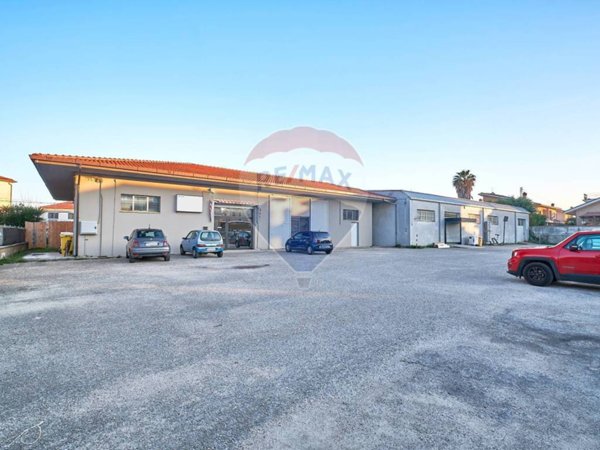 negozio in vendita a Francavilla al Mare