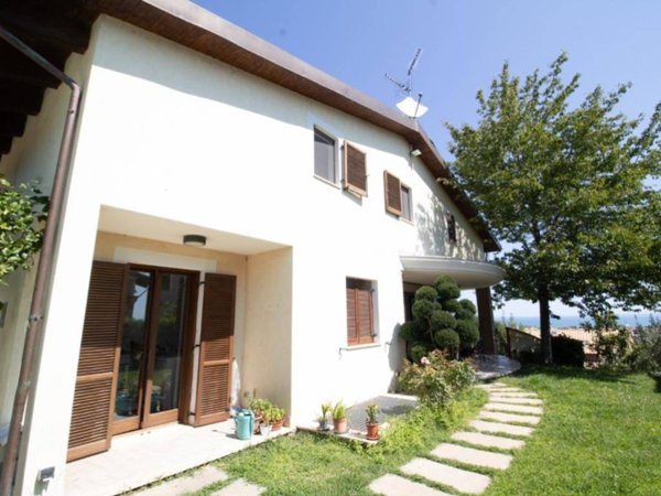 casa indipendente in vendita a Francavilla al Mare