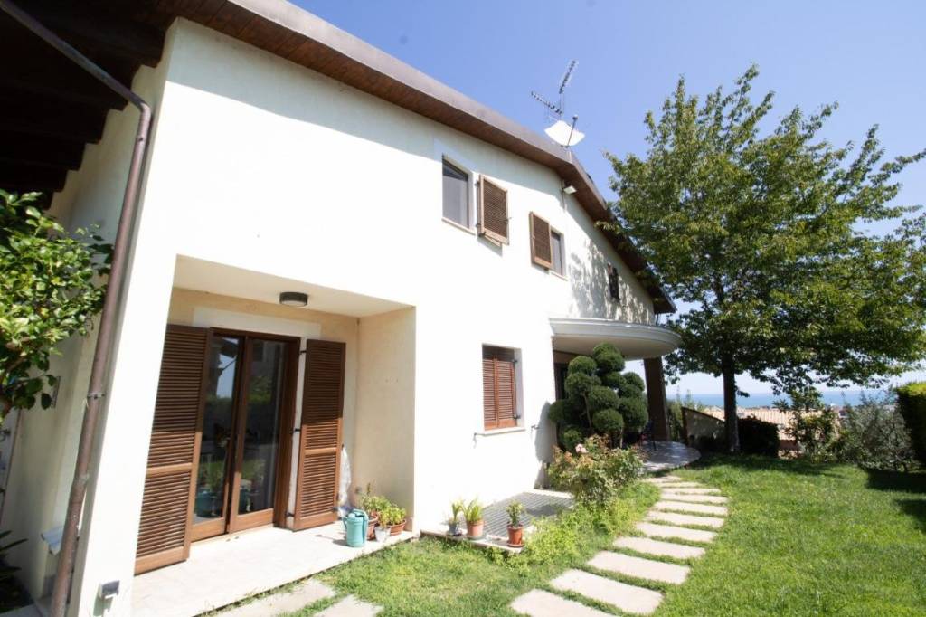 casa indipendente in vendita a Francavilla al Mare