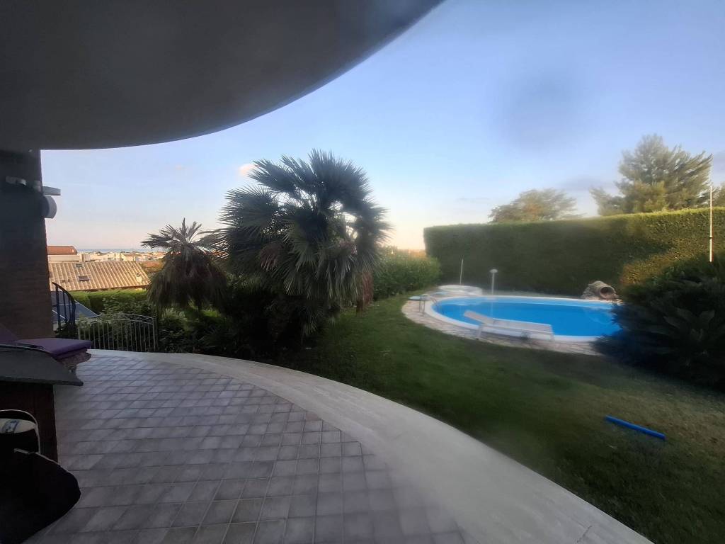 casa indipendente in vendita a Francavilla al Mare