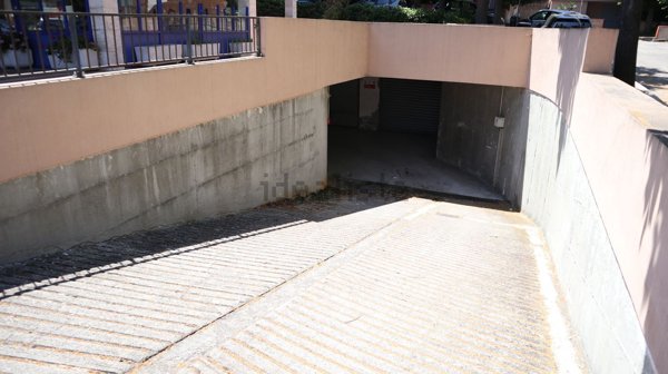 locale di sgombero in vendita a Francavilla al Mare