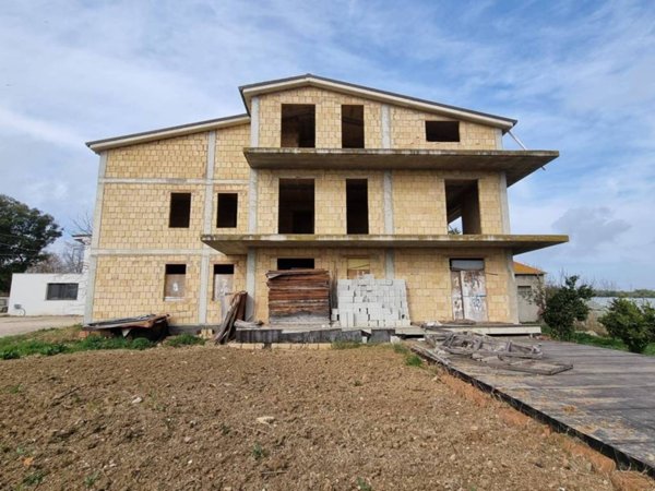 casa indipendente in vendita a Francavilla al Mare in zona Arenaro