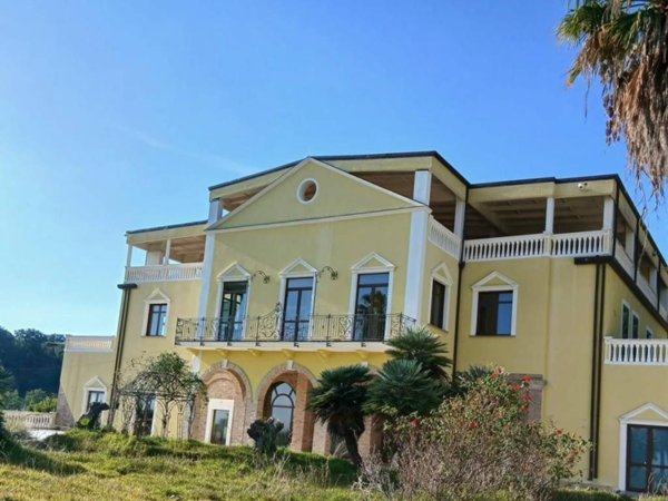 casa indipendente in vendita a Francavilla al Mare