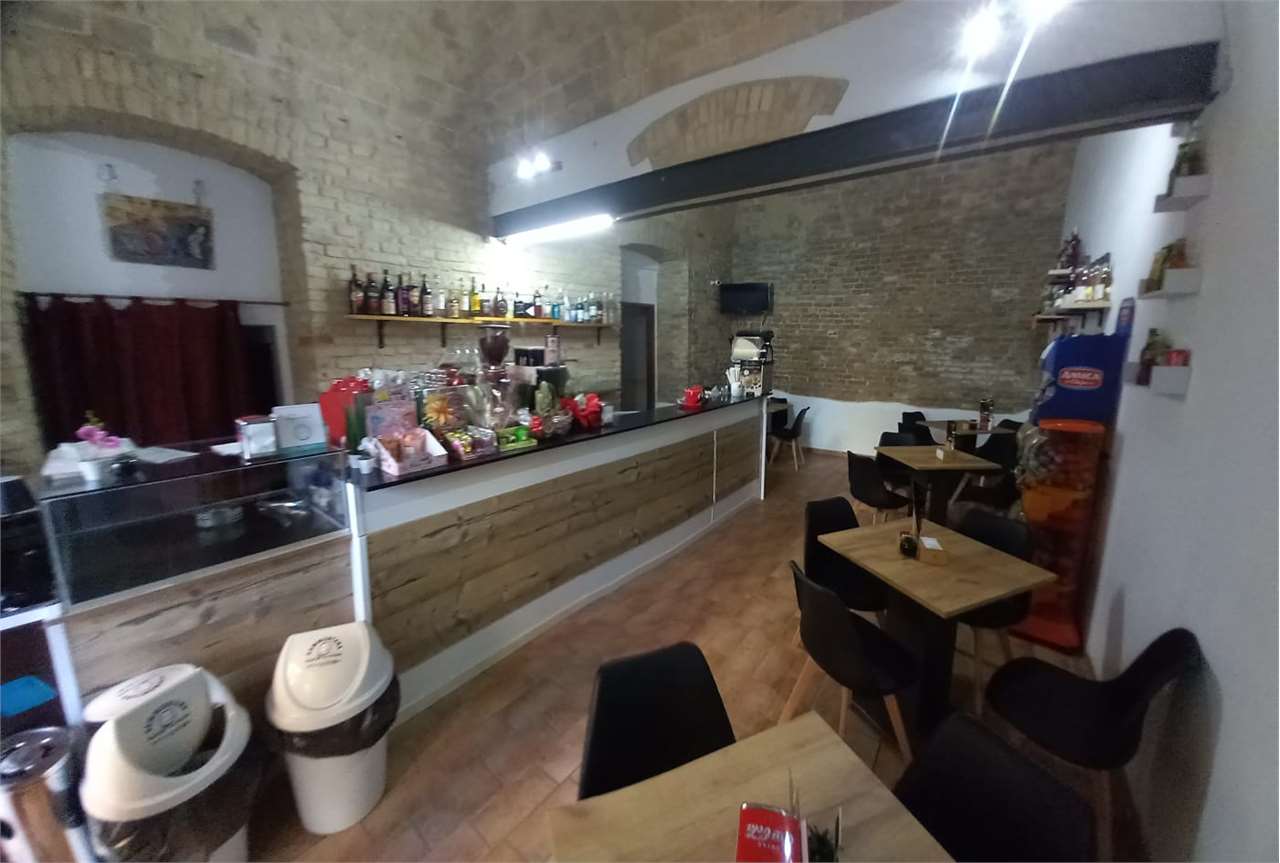 negozio in vendita a Francavilla al Mare