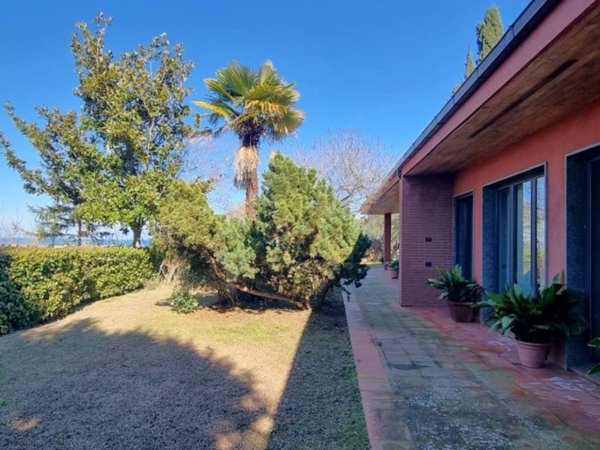 casa indipendente in vendita a Francavilla al Mare in zona Valle Anzuca