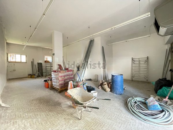 locale commerciale in vendita a Francavilla al Mare