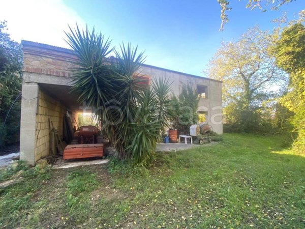 casa indipendente in vendita a Francavilla al Mare