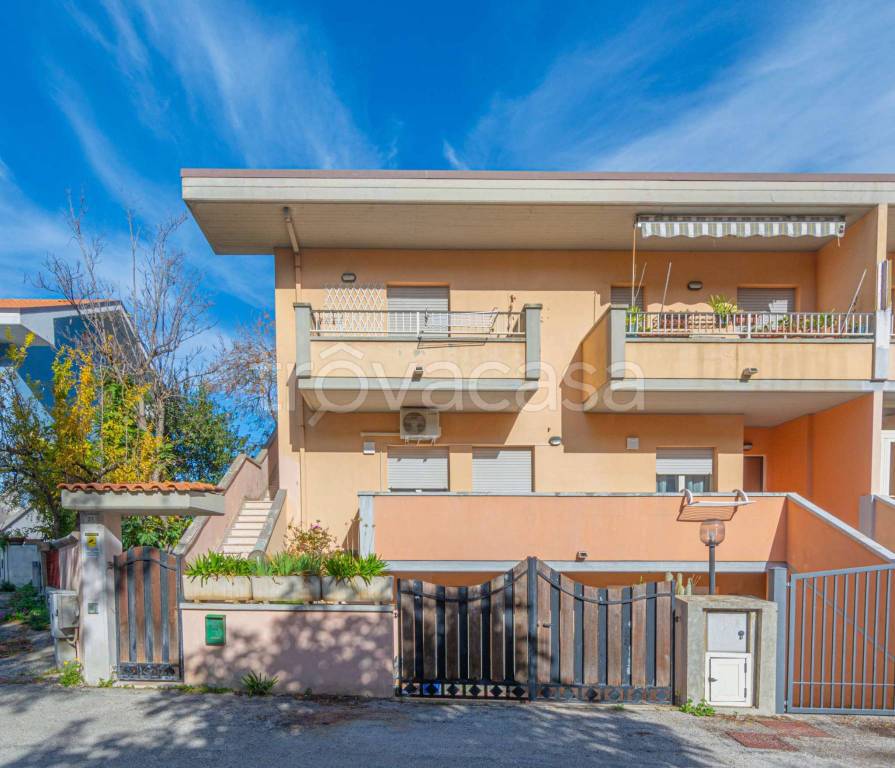 casa indipendente in vendita a Francavilla al Mare