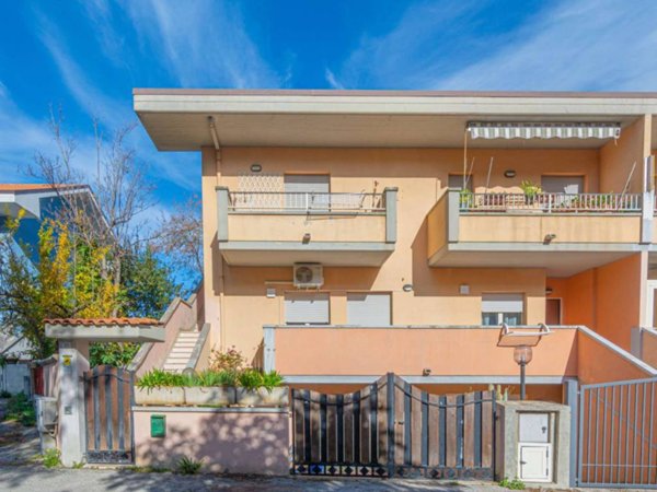 casa indipendente in vendita a Francavilla al Mare