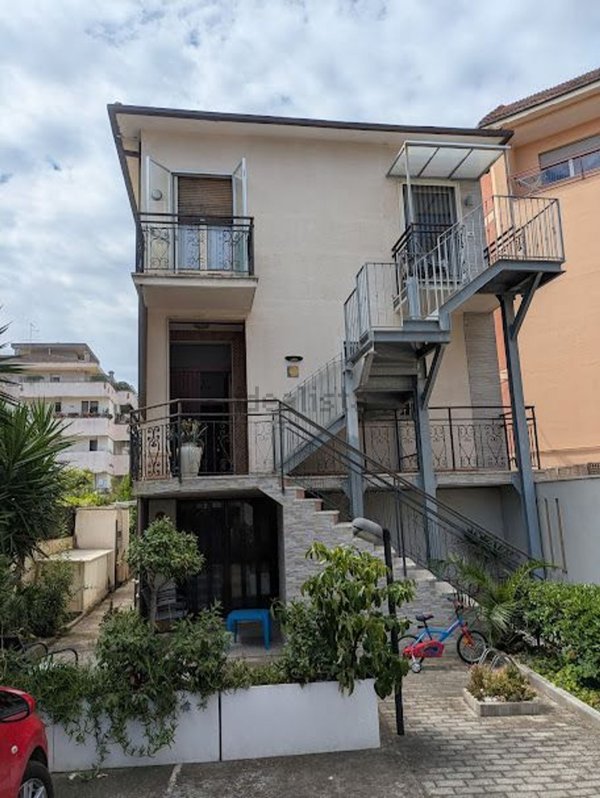 casa indipendente in vendita a Francavilla al Mare