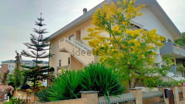 casa indipendente in vendita a Francavilla al Mare in zona Villanesi