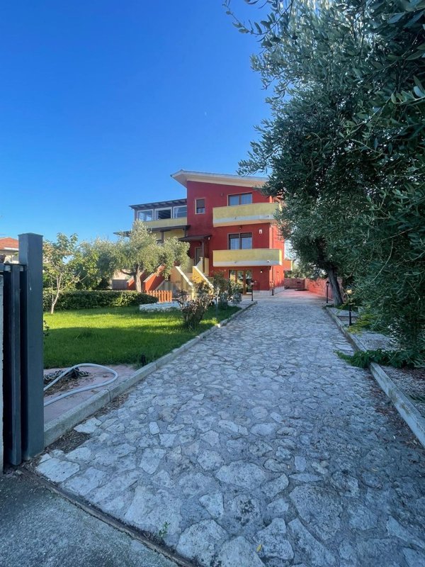 casa indipendente in vendita a Francavilla al Mare in zona Setteventi