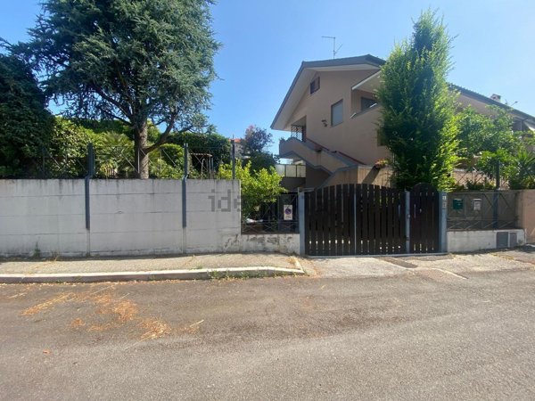 casa indipendente in vendita a Francavilla al Mare in zona Villanesi