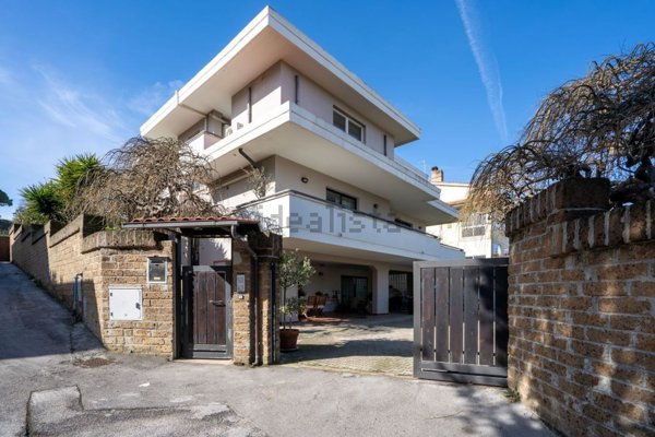 casa indipendente in vendita a Francavilla al Mare