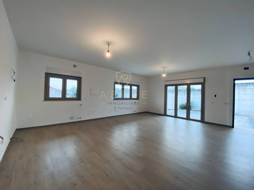 casa indipendente in vendita a Francavilla al Mare in zona Arenaro