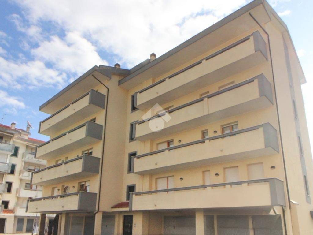 appartamento in vendita a Francavilla al Mare in zona Villanesi