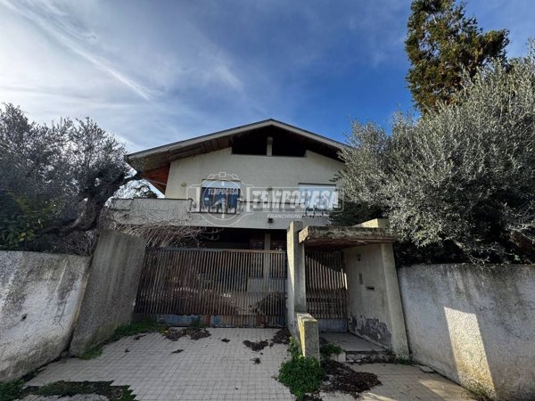 casa indipendente in vendita a Francavilla al Mare
