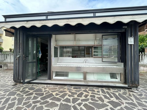 negozio in vendita a Francavilla al Mare