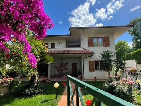 casa indipendente in vendita a Francavilla al Mare