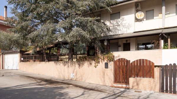 casa indipendente in vendita a Francavilla al Mare