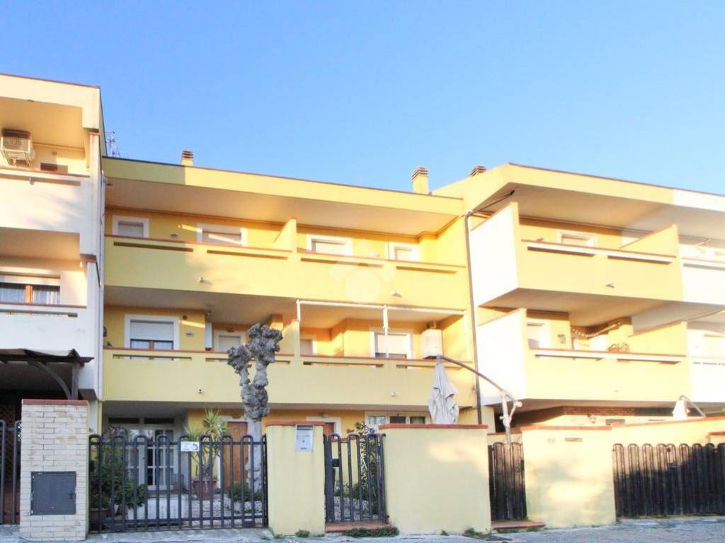 casa indipendente in vendita a Francavilla al Mare in zona Villanesi