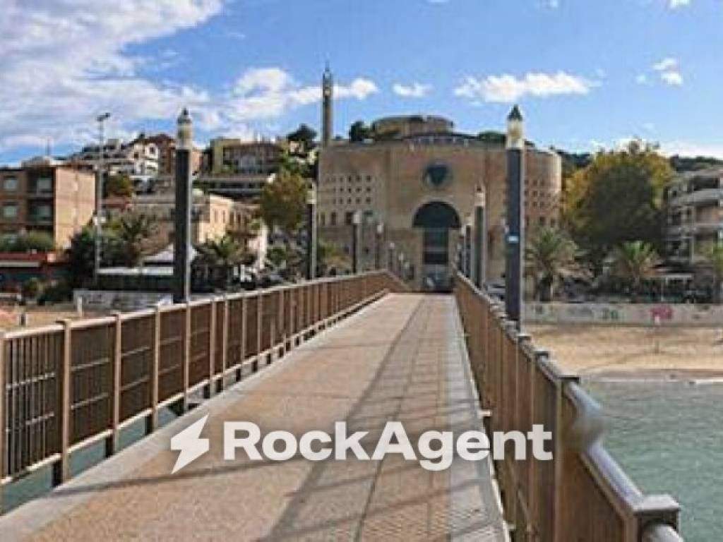 casa indipendente in vendita a Francavilla al Mare in zona Piane