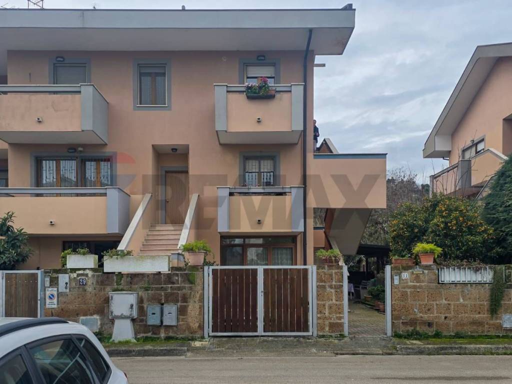 appartamento in vendita a Francavilla al Mare in zona Pretaro