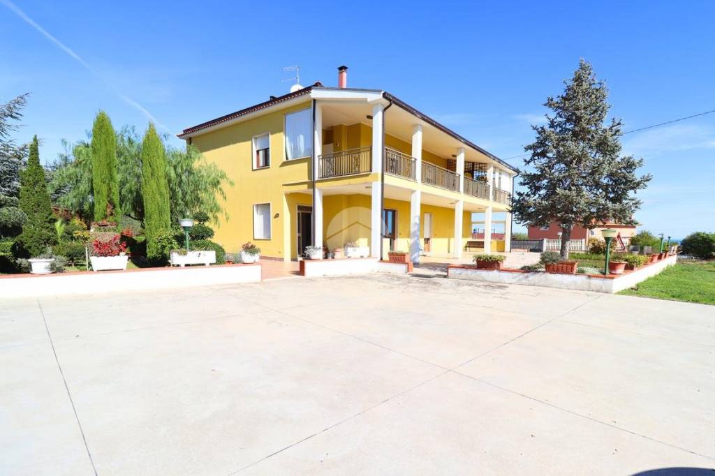 appartamento in vendita a Francavilla al Mare in zona Santa Cecilia