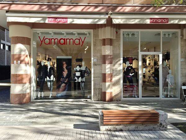 negozio in vendita a Francavilla al Mare