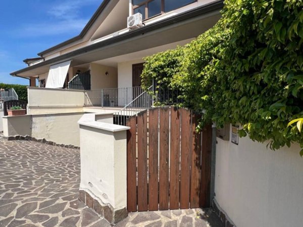 casa indipendente in vendita a Francavilla al Mare