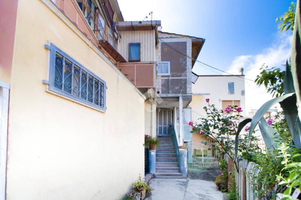 appartamento in vendita a Francavilla al Mare in zona Pretaro