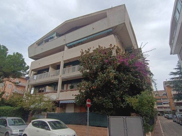 appartamento in vendita a Francavilla al Mare in zona Pretaro
