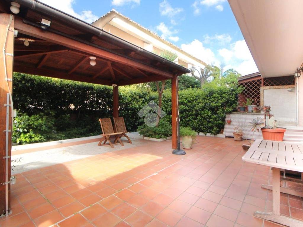 casa indipendente in vendita a Francavilla al Mare in zona Pretaro