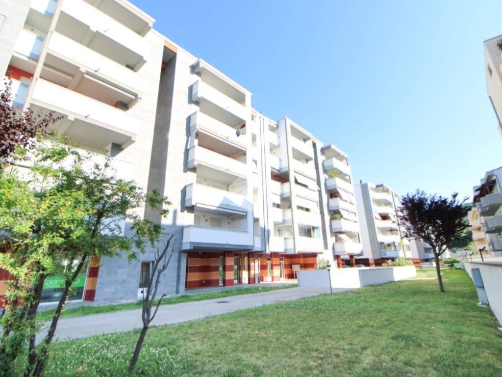 appartamento in vendita a Francavilla al Mare in zona Villanesi