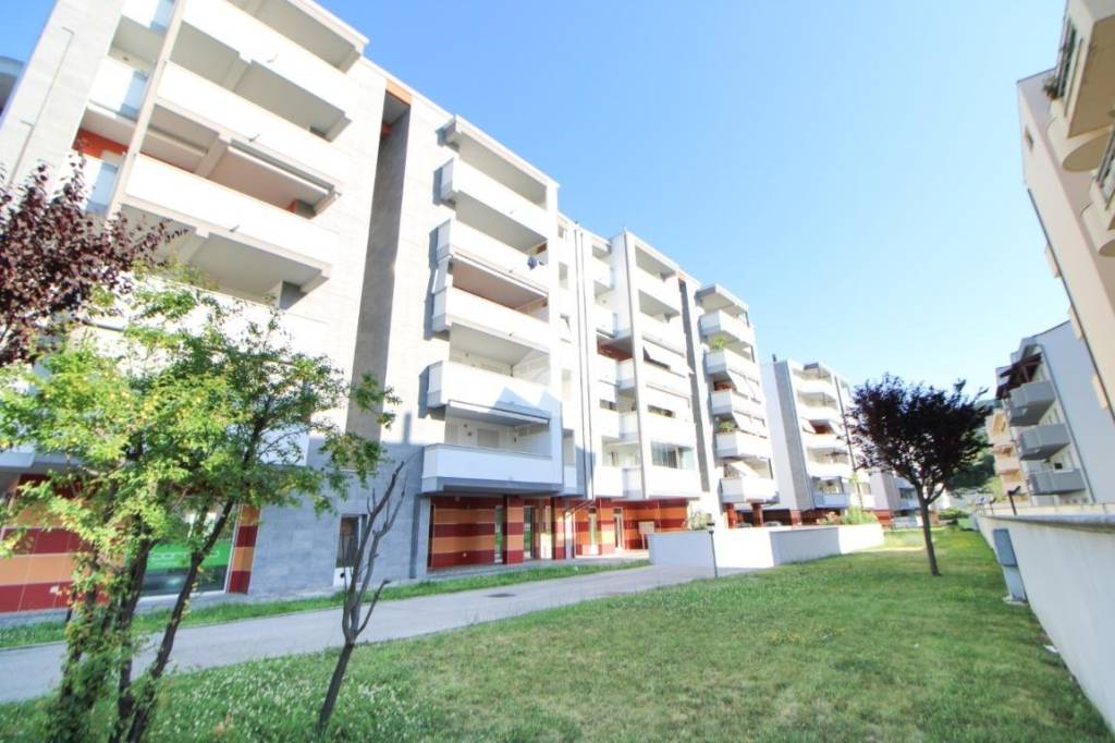 appartamento in vendita a Francavilla al Mare in zona Villanesi