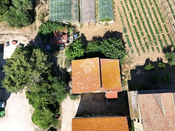 casa indipendente in vendita a Francavilla al Mare in zona Arenaro