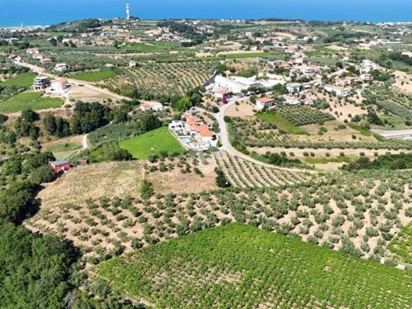 terreno agricolo in vendita a Francavilla al Mare in zona Fontechiaro