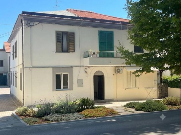casa indipendente in vendita a Francavilla al Mare in zona Pretaro