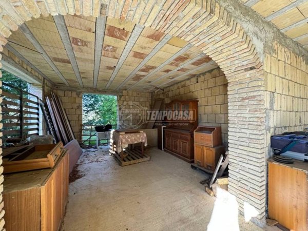casa indipendente in vendita a Francavilla al Mare in zona Valle Anzuca