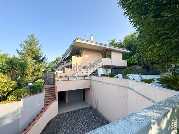 casa indipendente in vendita a Francavilla al Mare in zona Piane