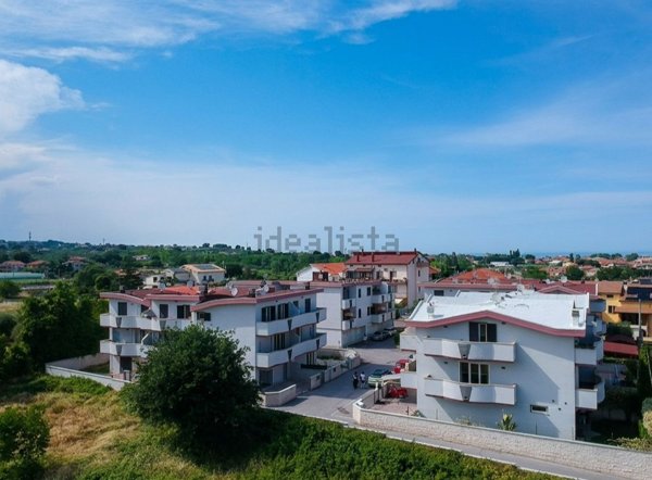 casa indipendente in vendita a Francavilla al Mare in zona San Giovanni