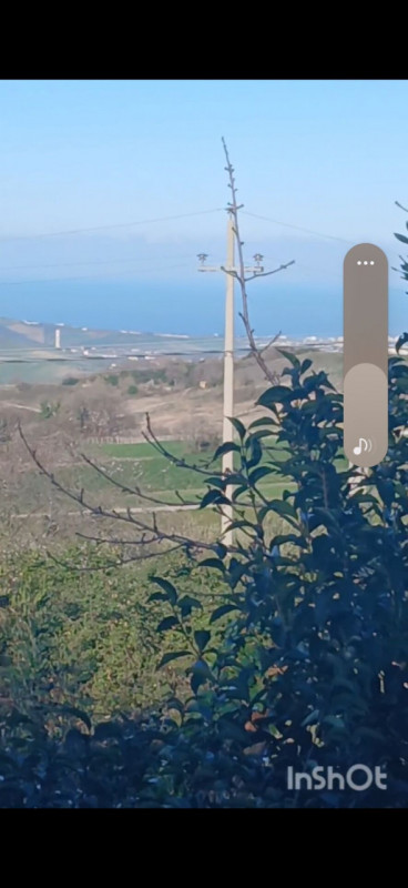 casa indipendente in vendita a Fresagrandinaria