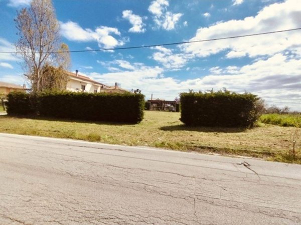 terreno agricolo in vendita a Frisa