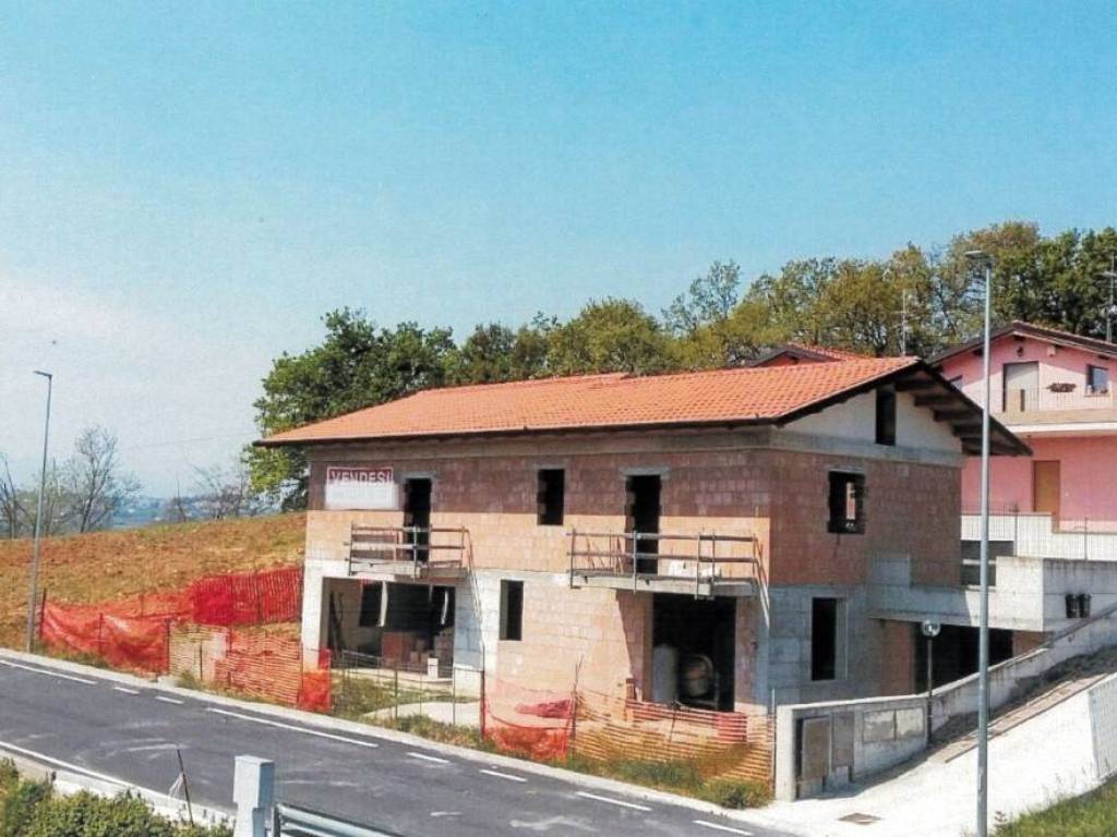 appartamento in vendita a Frisa