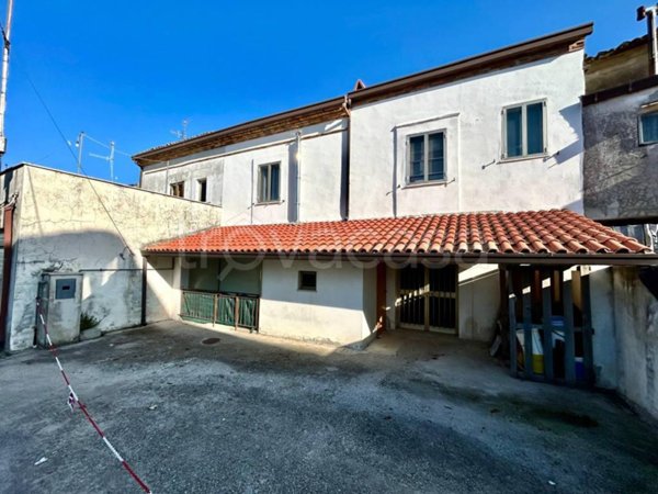 casa indipendente in vendita a Frisa in zona Guastameroli