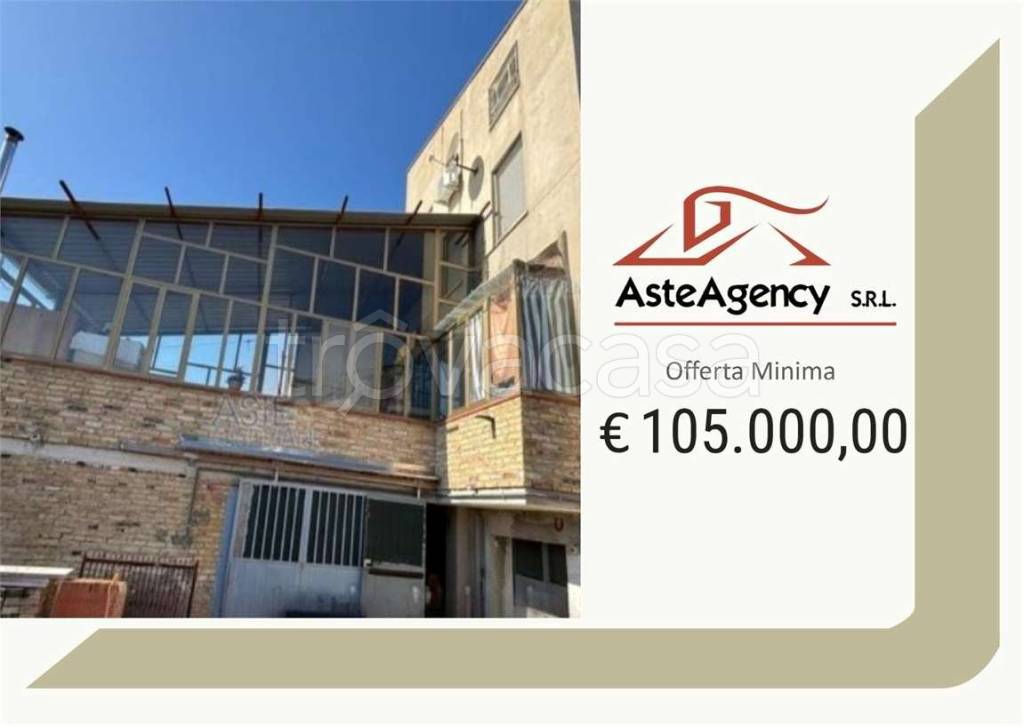 casa indipendente in vendita a Frisa